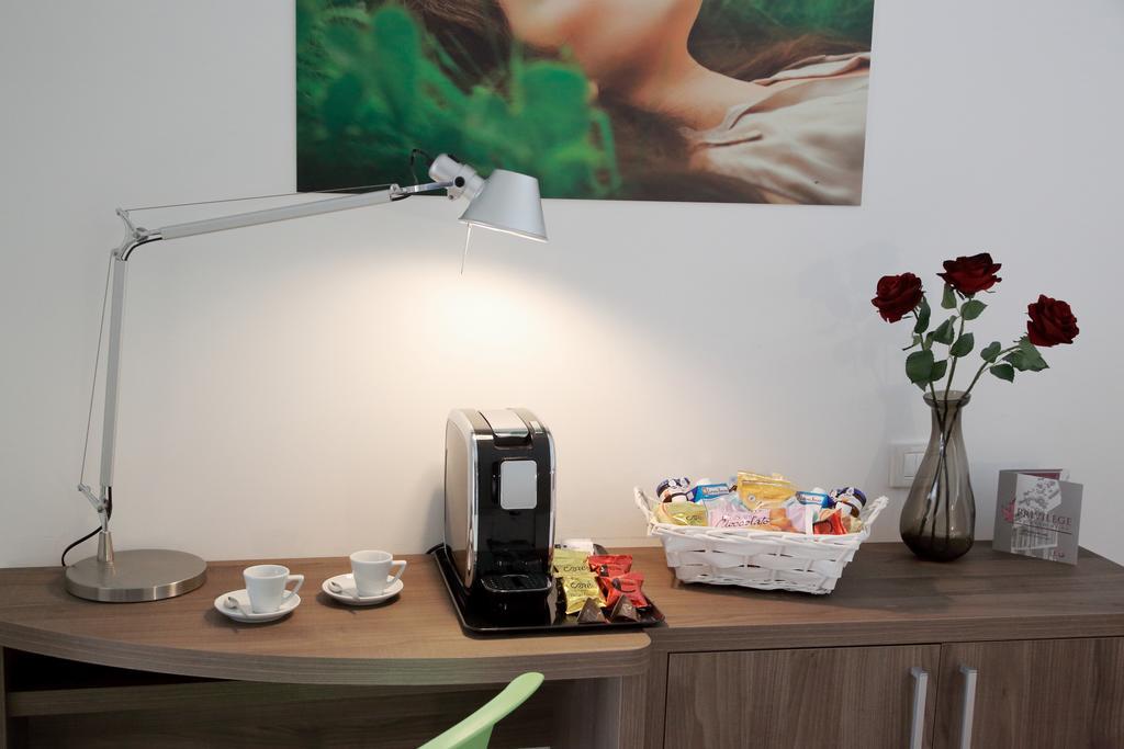 พรีวิเลจ อพาร์ตเมนต์ Aparthotel วิแมร์คาเต ภายนอก รูปภาพ
