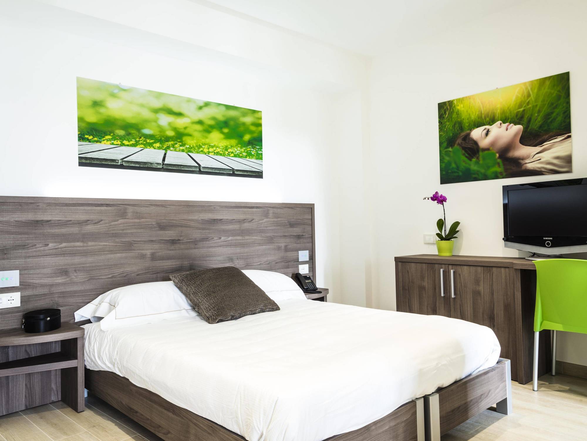 พรีวิเลจ อพาร์ตเมนต์ Aparthotel วิแมร์คาเต ภายนอก รูปภาพ